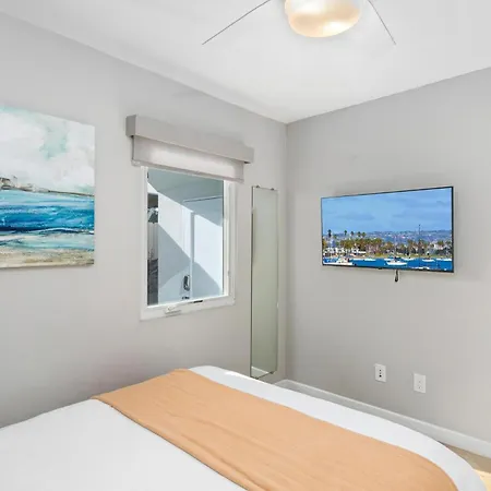 Newly Renovated 3Br Modern Apt In Heart Of Ocean Beach San Diego Exterior photo
