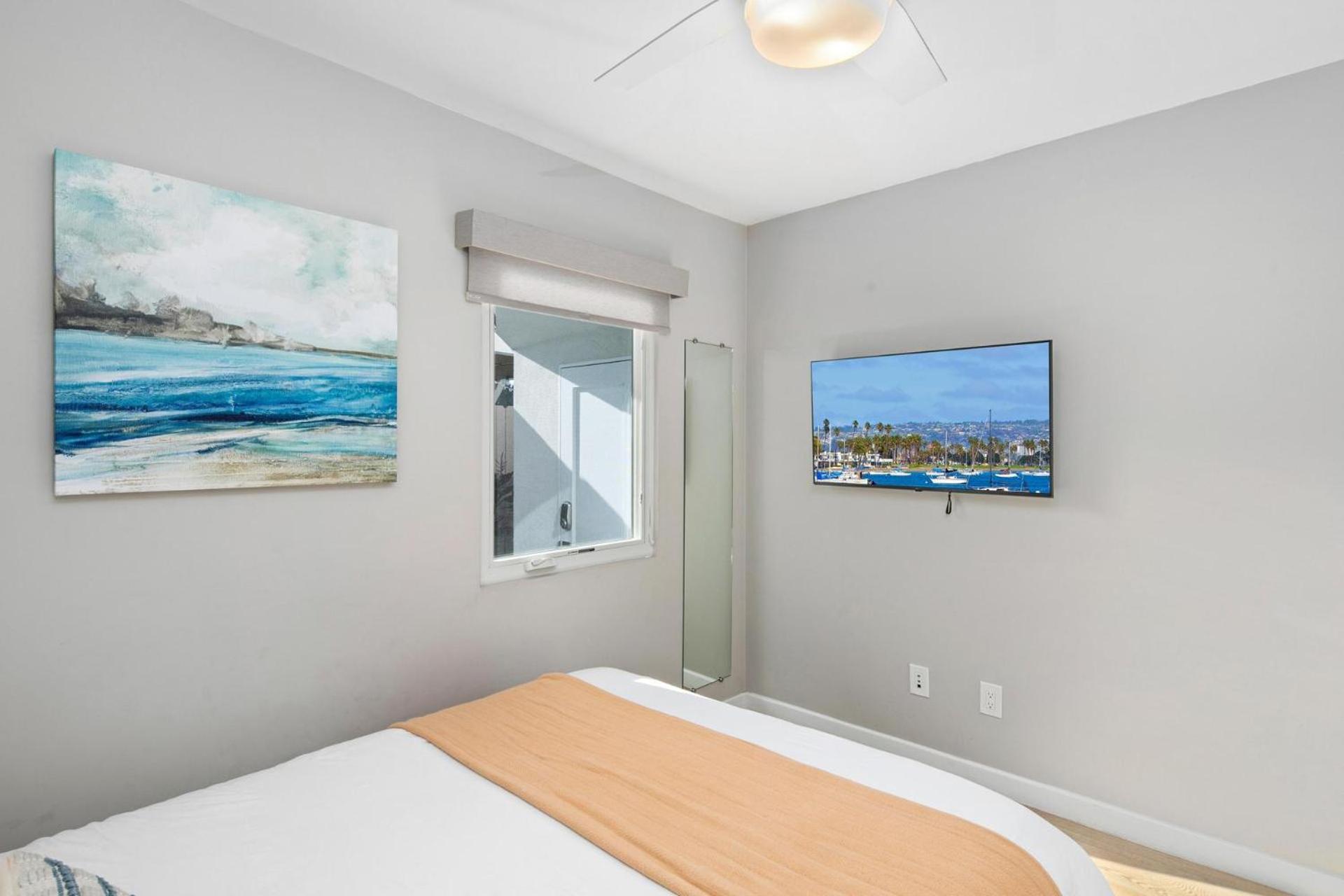Newly Renovated 3br Modern In Heart Of Ocean Appartement *