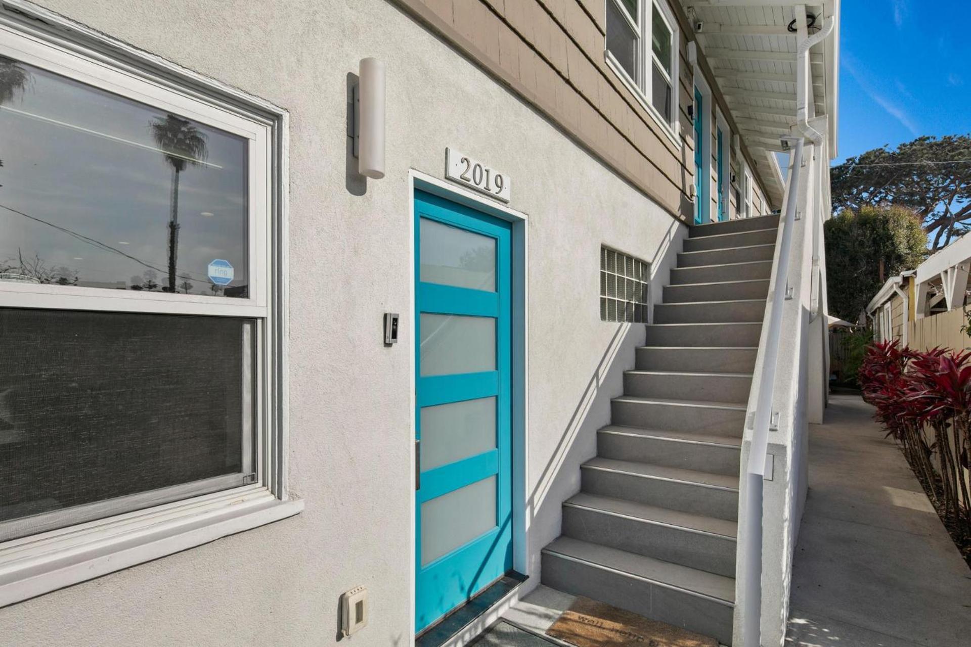 Newly Renovated 3br Modern In Heart Of Ocean Apartment *